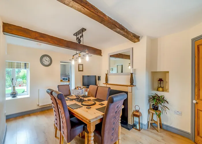 Barbers Bolthole * Masham